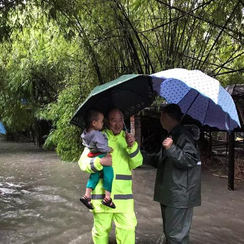 四川成都即将大暴雨（四川成都即将大暴雨是哪一年）